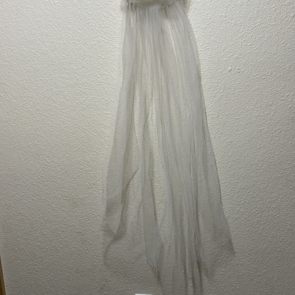 Vintage Wedding Hat And Veil With Beads. Very Beautiful And Classic. - Picture 2 of 9
